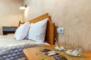 Гостиница Подушка Санкт-Петербург Улучшенный двухместный номер с 1 кроватью-2