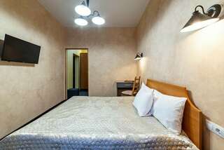 Гостиница Подушка Санкт-Петербург Улучшенный двухместный номер с 1 кроватью-5